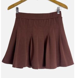 Indero Active pleated skirt M